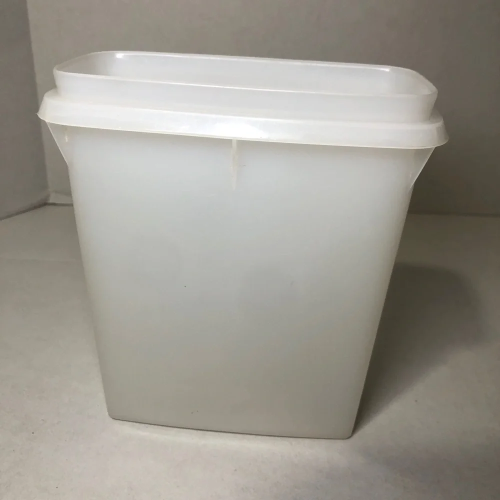 Vintage Tupperware Stor N Pour Jr Cereal Container #499-4 Lid 509-2 Sheer USA